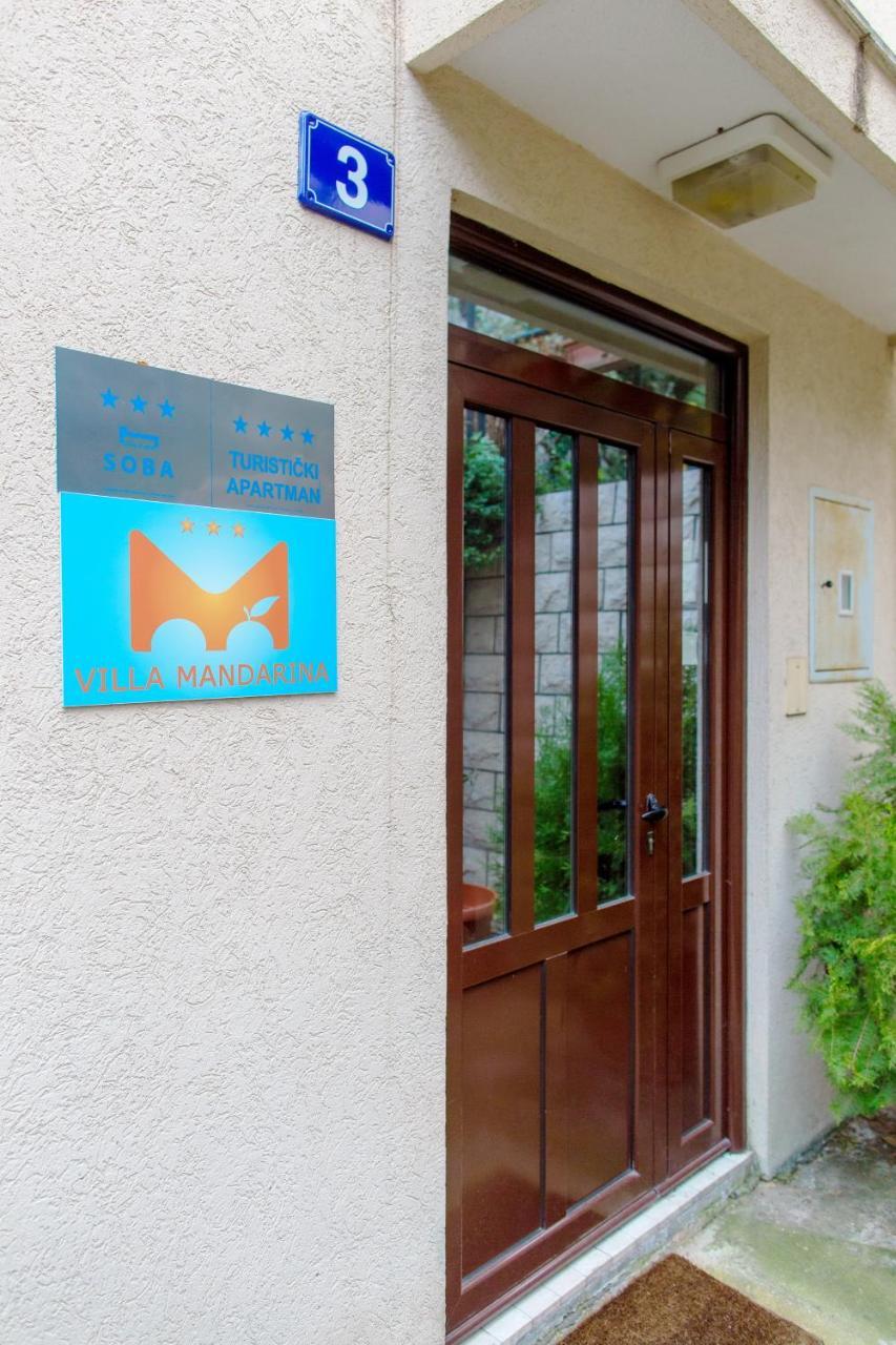 Guest House Mandarina Budva Bagian luar foto